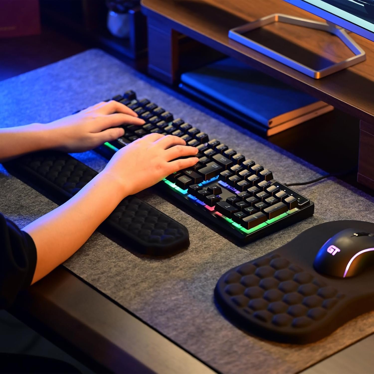 EooCoo Keyboard Wrist Rest and Mouse Mat Wrist Support Set - Image 9